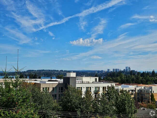 Building Photo - Mercer Tower