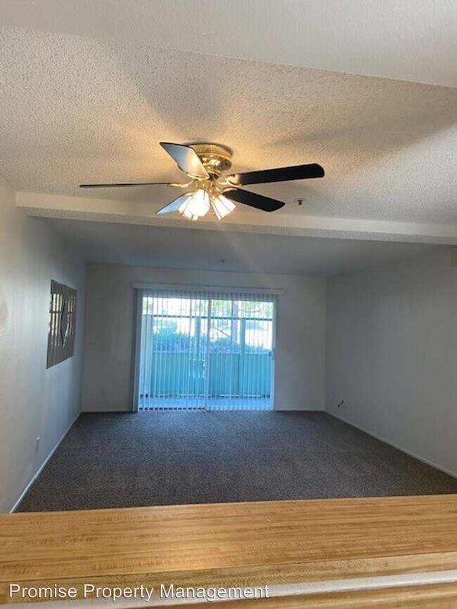 Foto del edificio - 2418-2420 Huntington St