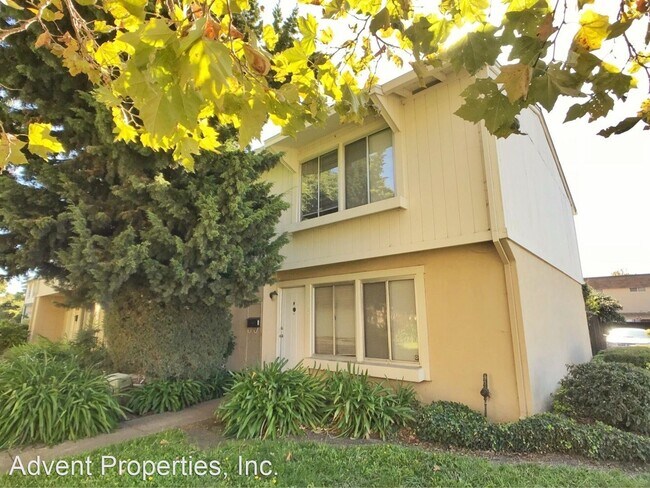Building Photo - 3 br, 1.5 bath House - 27706 Del Norte Court