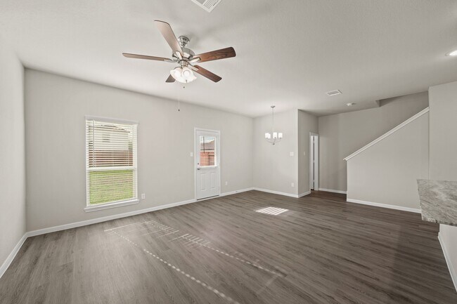 Building Photo - 15021 Alkay St