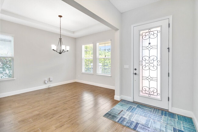 Dining and main entry - 16753 Gullfloss Ter