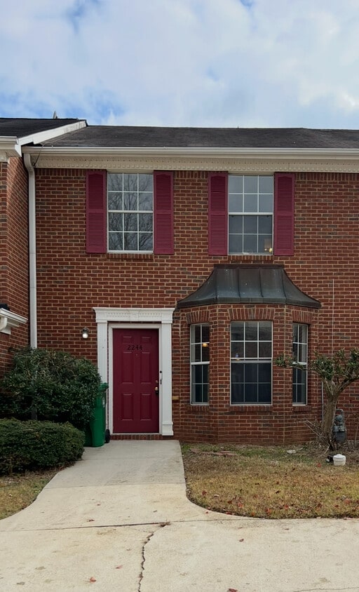 Foto principal - 2244 Wind Rose Ct