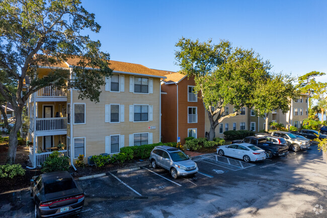 Foto del edificio - Sunset Bay Apartments