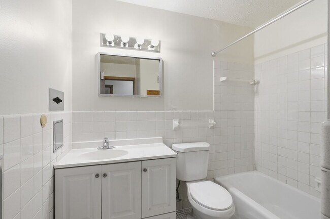 Foto del edificio - Buron Lane Apartments