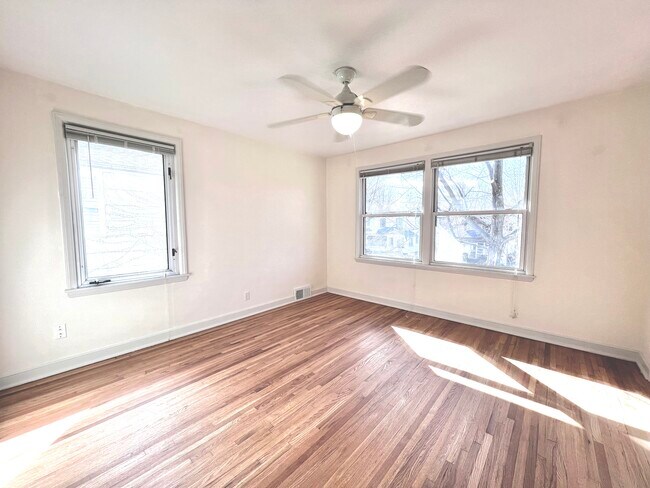Foto del edificio - 4011 Garfield Ave