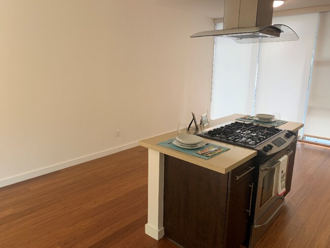 Foto del edificio - 4547 N Eagle Rock Blvd