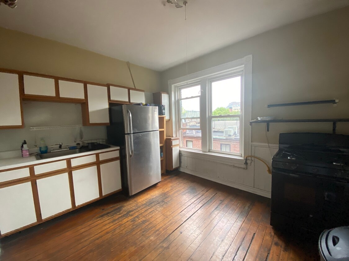 Primary Photo - 276 Shawmut Ave
