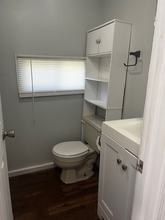 Building Photo - 2 Bedroom 2 Bath Single Wide Mobile Home