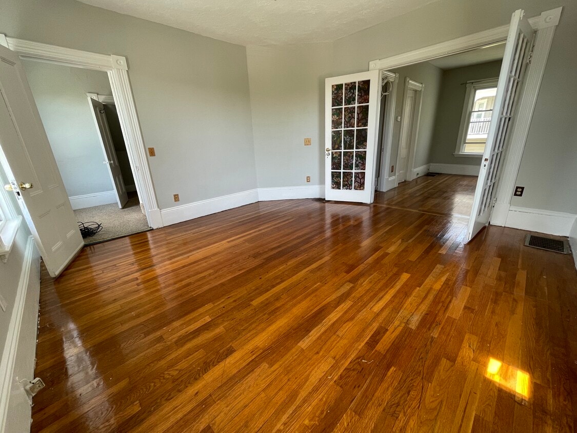 4th bedroom - 55 Huntington Ave
