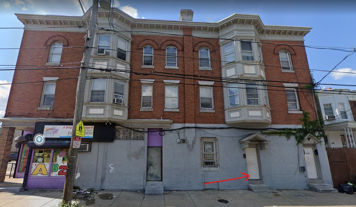 building - 5601 Spruce St