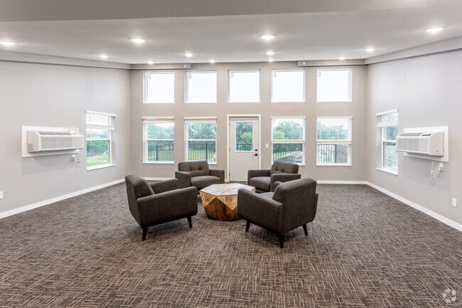 Interior Photo - Lakeland Apartments