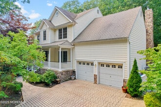 Building Photo - 13 Victorian Woods Dr