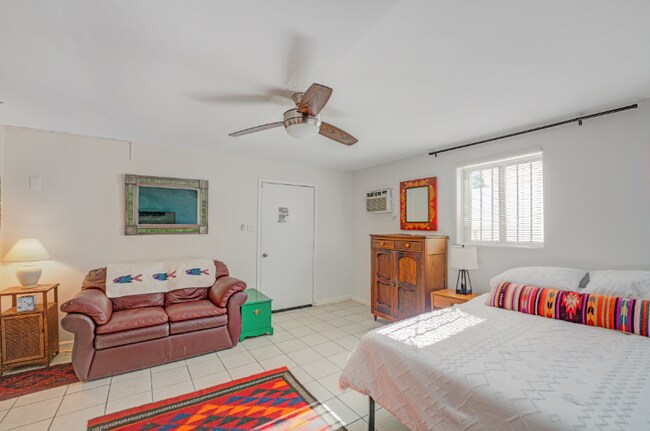 Foto del edificio - 4448 E Timrod St