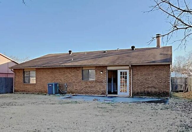 Foto del edificio - 4037 Manzanita St