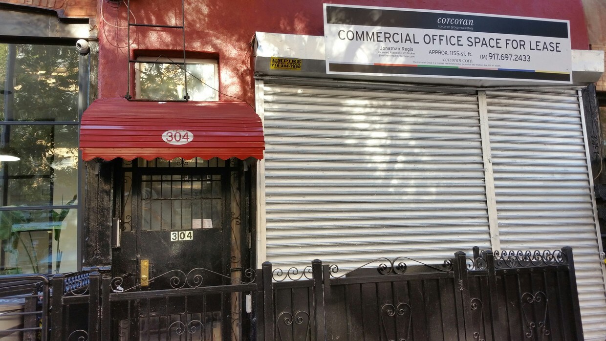 Building Photo - 304 Tompkins Ave