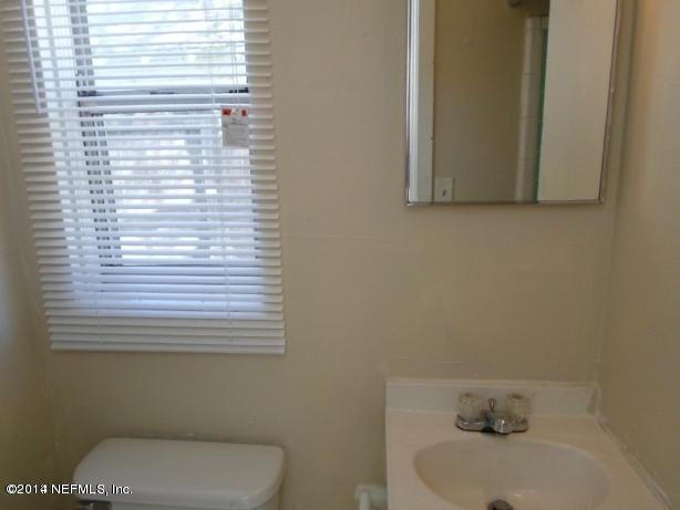 Foto del edificio - 1456 Belmonte Ave