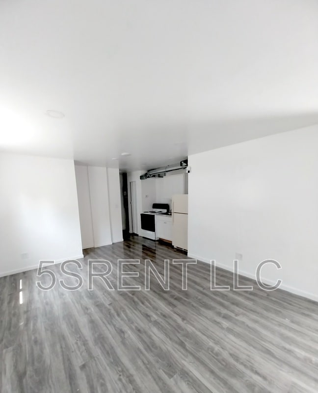 Building Photo - 2751 Faber Ave