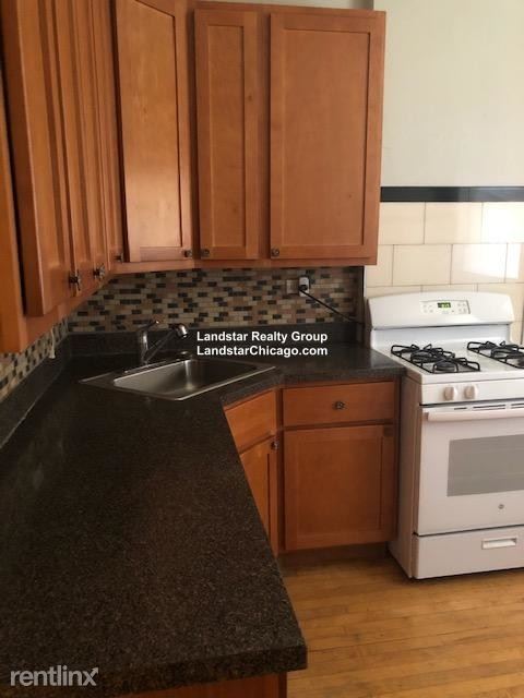 Building Photo - 2125 W Ainslie St