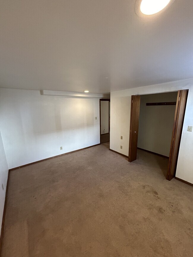 Building Photo - 525 Tremont St
