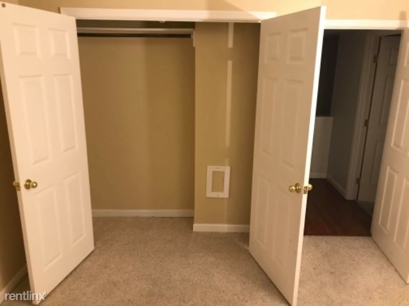 2822 Garden Ct, Steilacoom, WA 98388 Condo for Rent in Steilacoom, WA