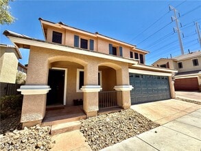 Building Photo - 10274 Missouri Meadows St