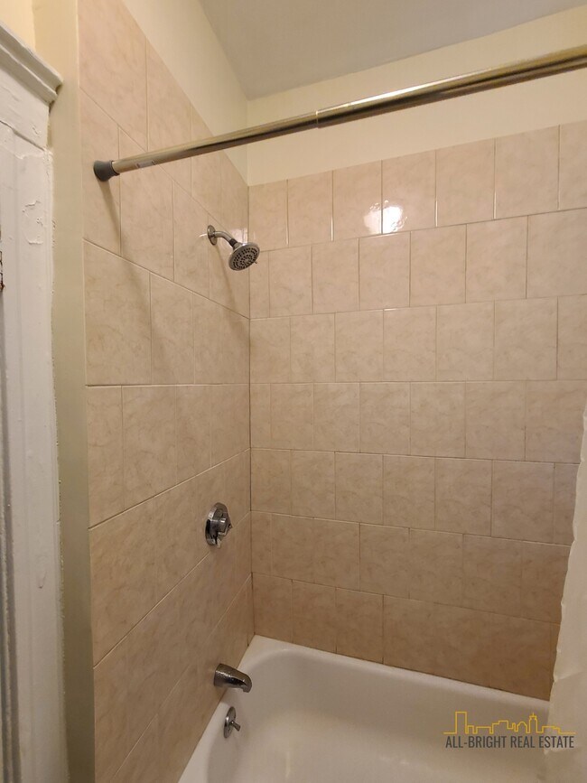 Building Photo - 309 Allston St