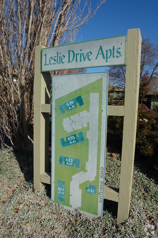 Building Photo - Leslie Drive Apartments