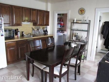 Primary Photo - 2 br, 1.5 bath Apartment - 46 Cook St