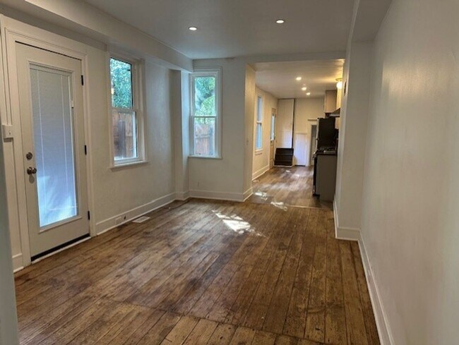 Foto del edificio - 259 Boas St