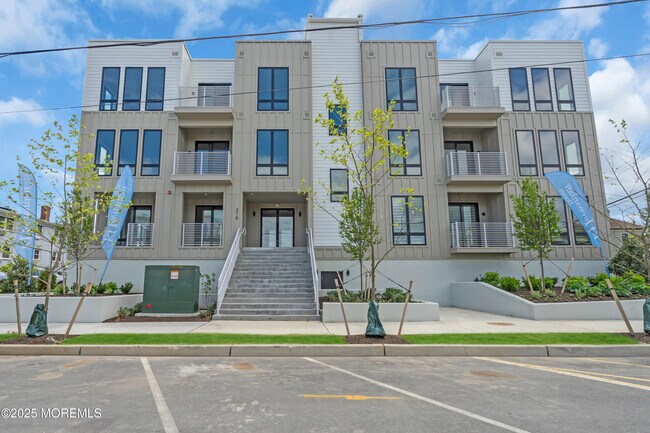 Foto del edificio - 218 3rd Ave