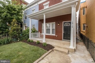 Building Photo - 1914 10th St NW