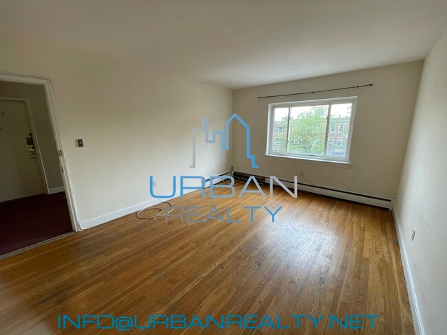 LIVING ROOM - 2012 Commonwealth Ave