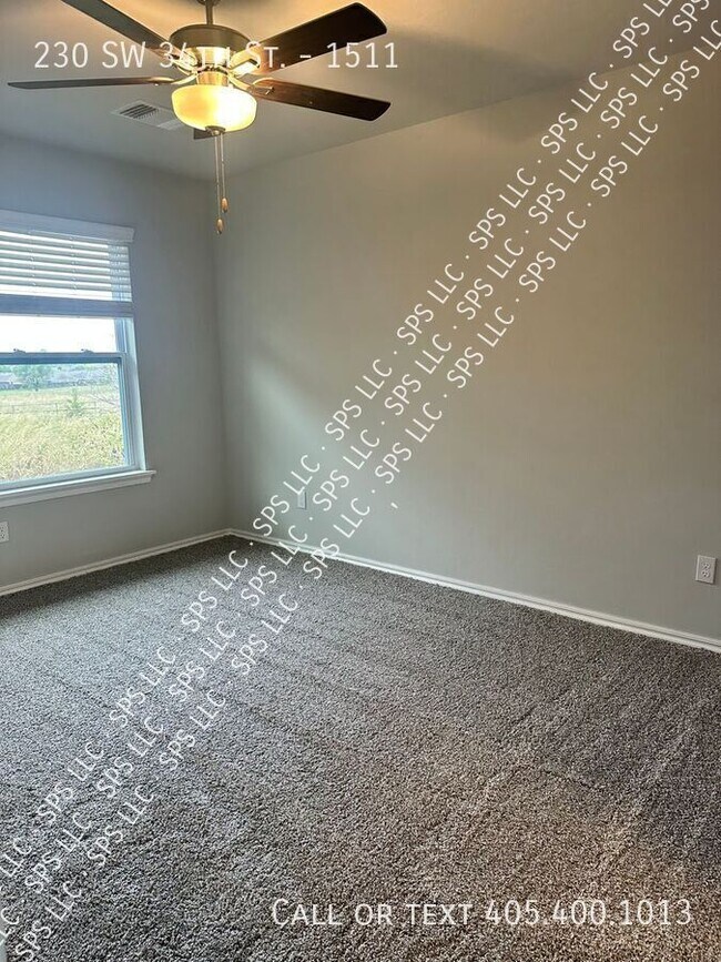 Foto del edificio - 230 SW 34th St