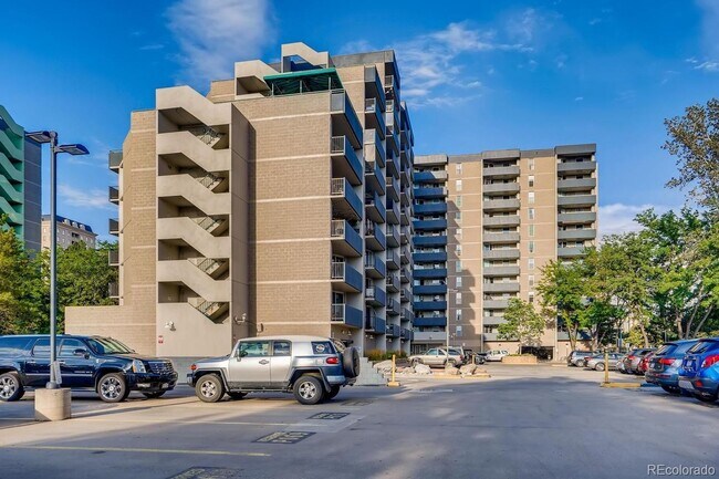 Foto del edificio - 601 W 11th Ave