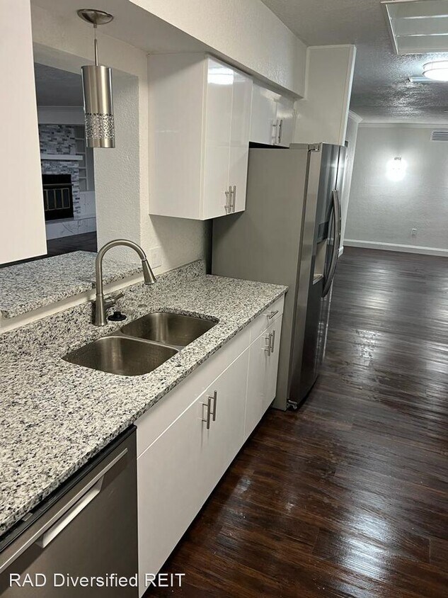 Foto del edificio - 3 br, 2 bath House - 1808 Fox Cir
