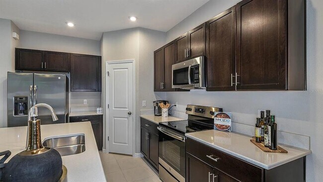 Foto del edificio - 10557 Oakside Dr