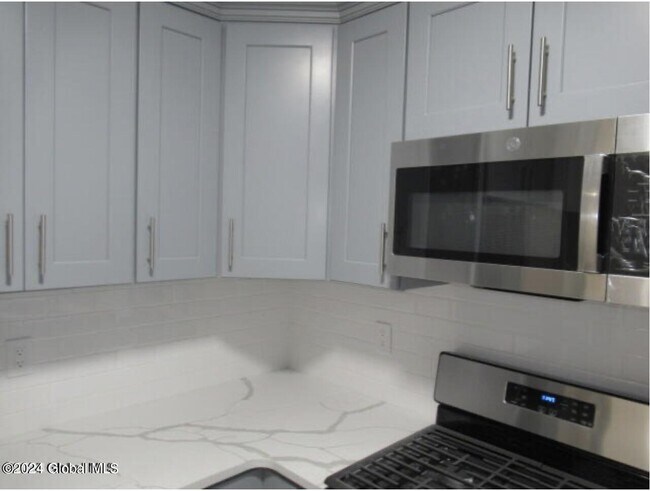 Foto del edificio - 442 Cedar St