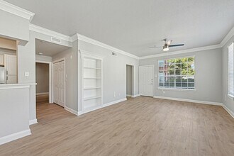 Building Photo - 9601 Jones Rd