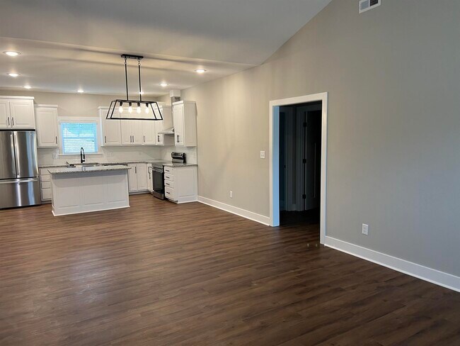 Building Photo - 41 B P Ct