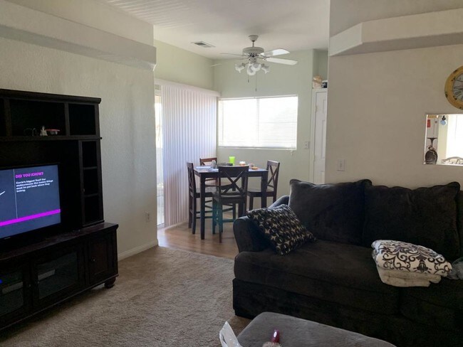 Building Photo - 517 Indian Princess Dr. #201