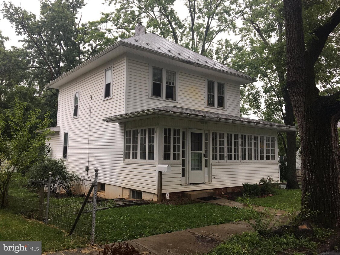 262 Shawnee Ave, Winchester, VA 22601 House Rental in Winchester, VA