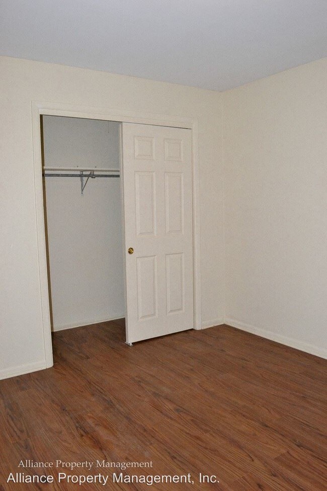 Building Photo - 1826 Fort Riley Blvd
