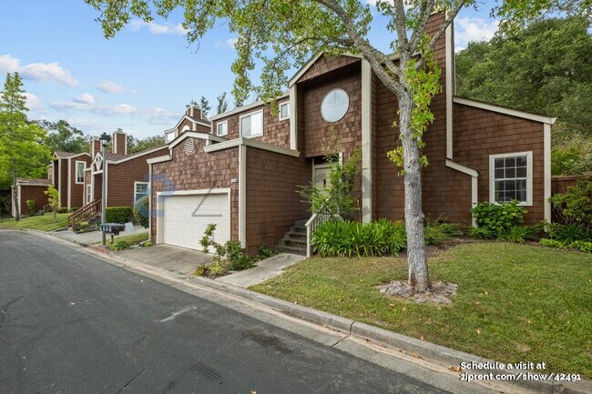 Foto del edificio - 2643 Spring Oaks Dr