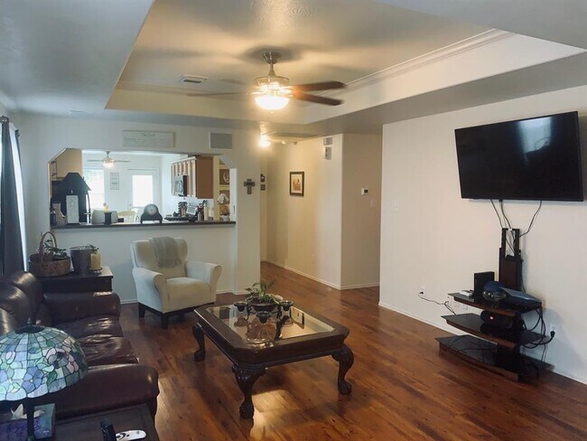 Foto del edificio - 9111 Grand Villa Ln