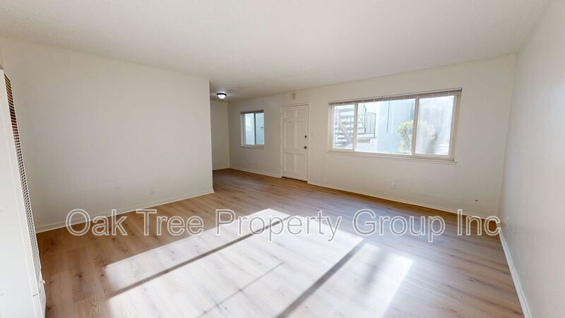 Foto principal - 959 75th Ave