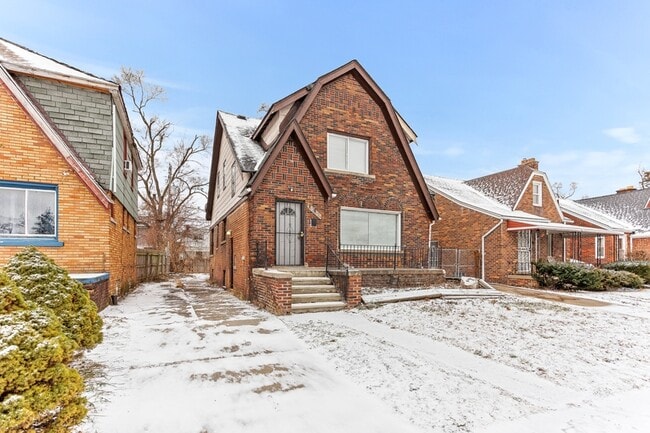 Building Photo - 15379 Monte Vista St