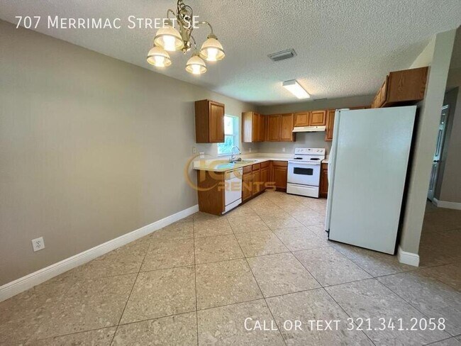 Foto del edificio - 707 Merrimac St SE