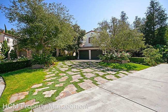Building Photo - 4 br, 4.5 bath House - 24 View Terrace