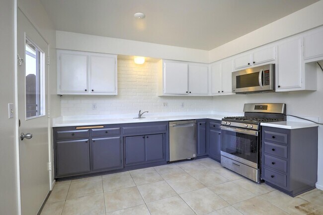 Foto del edificio - 7395 Freeman Pl