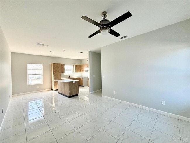 Foto del edificio - 9 St Francis Ave